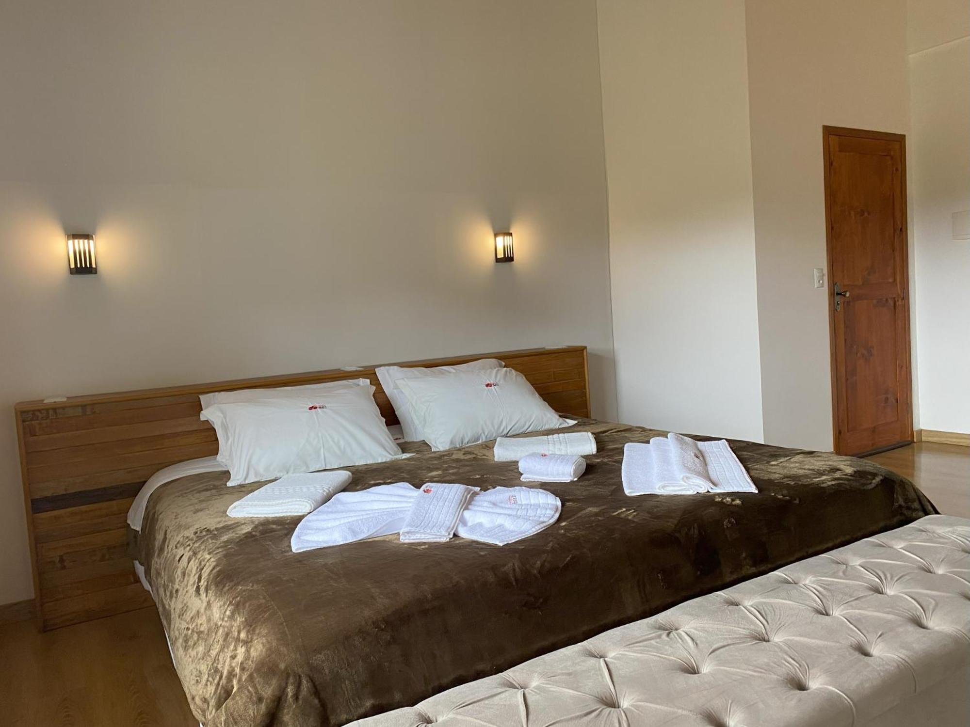 Hibisco Home Hotel Urubici Rum bild
